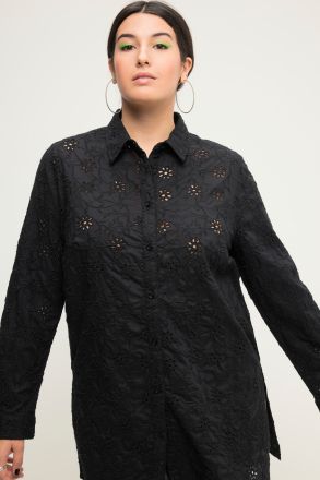 Shirt blouse, boxy shape, eyelet embroidery, shirt collar, long sleeves
