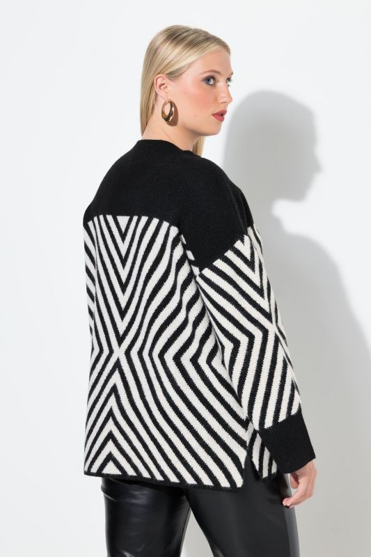 Graphic Stripe Long Sleeve Turtleneck Sweater