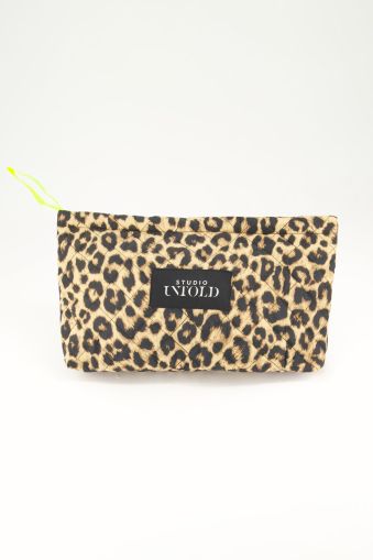 Cosmetic bag