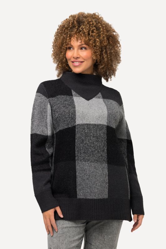 Grand Check Long Sleeve Sweater