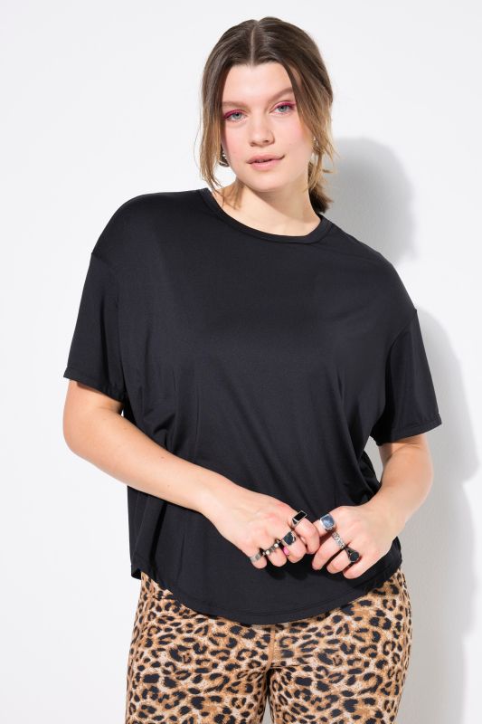 Get Strong Oversized Performance Tee