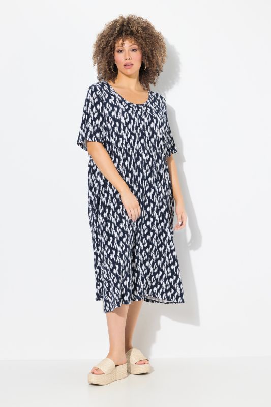 Graphic Print Short Sleeve Midi Dress