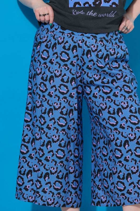 Vibrant Leopard Print Comfort Waist Culottes