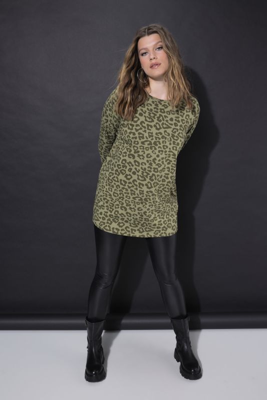 Long-sleeved shirts