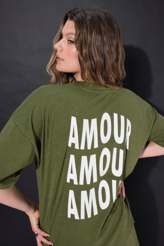 oversized shirt, acid washed, AMOUR back print
