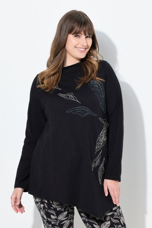 Туника с бродирани цветя