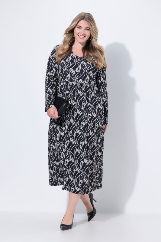 Рокля с принт на листа