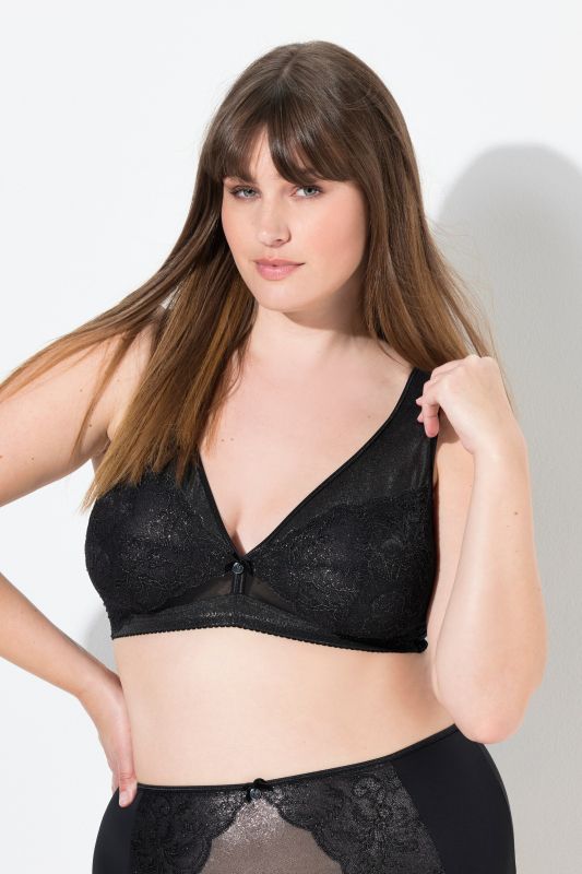 Сутиен с дантела и метални детайли