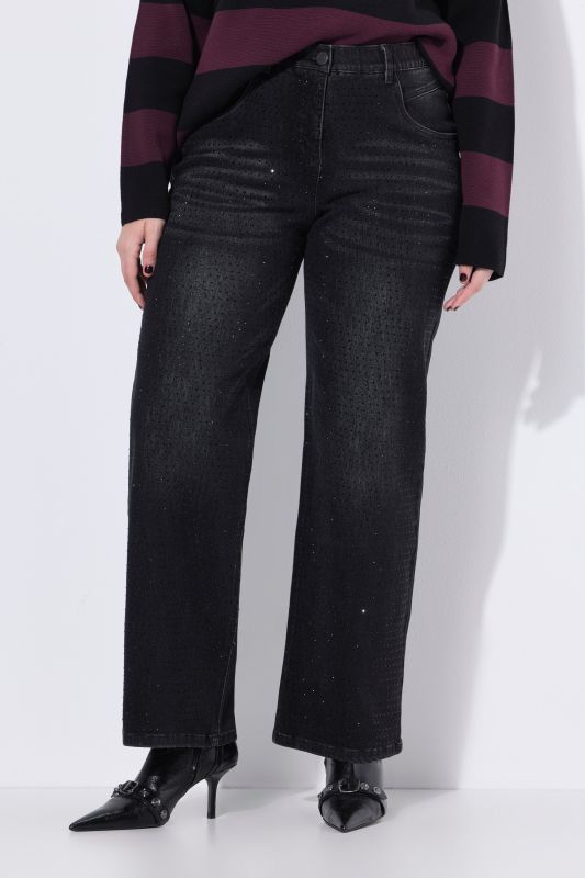 Дънки с бляскави камъчета 