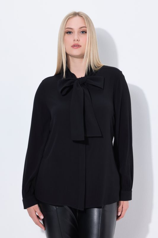 Long-sleeved blouses