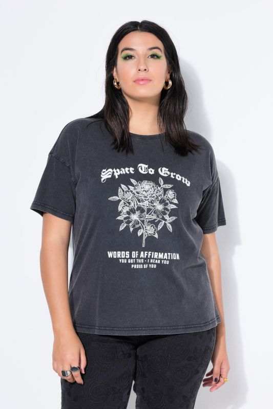 Тениска с принт на цветя