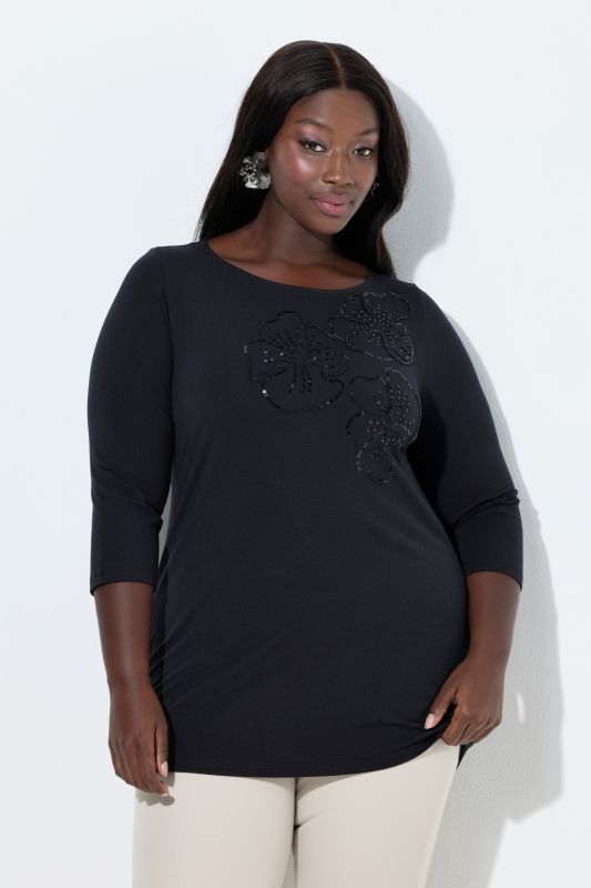 Тениска с пайетени цветя