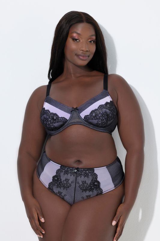 Сутиен с банели и дантелени акценти