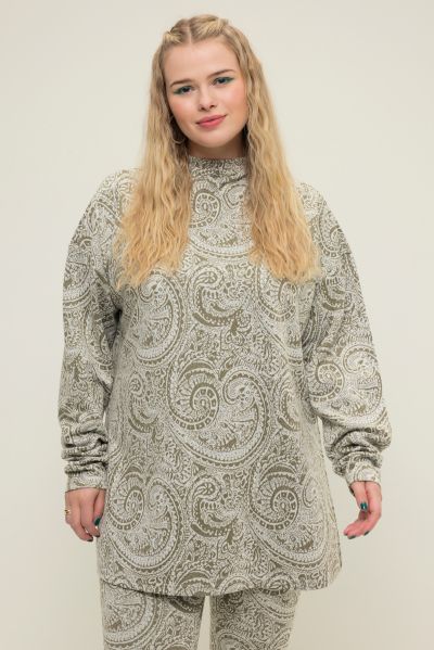 Long sleeve, oversized, glitter paisley, stand-up collar, side slits