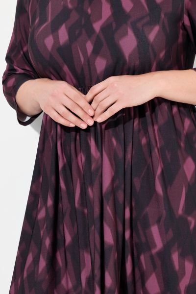 Matte Jersey Plum Print Empire Pocket Dress