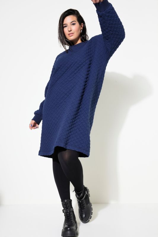 Oversized Fit Stretch Knit Dress