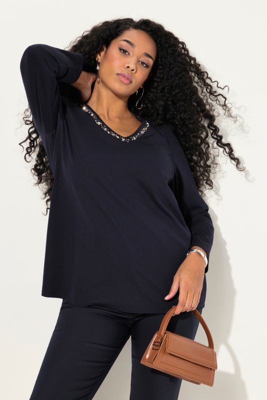 Rhinestone Neckline Long Sleeve V-Neck tee