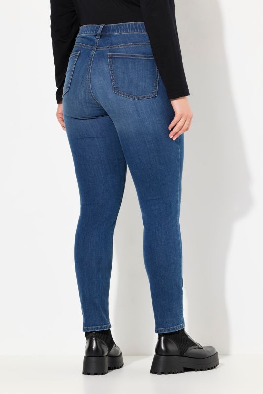 Stretch Fit Slim Leg Jeans