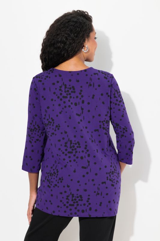 Polka Dot 3/4 Sleeve Split Neck Tee