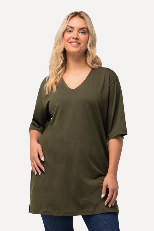 Basic V-Neck Relaxed Fit Short Sleeve Tee