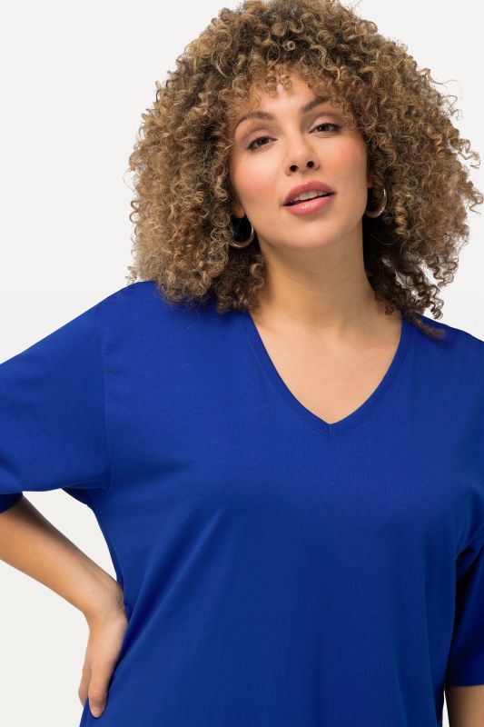 Basic V-Neck Relaxed Fit Short Sleeve Tee