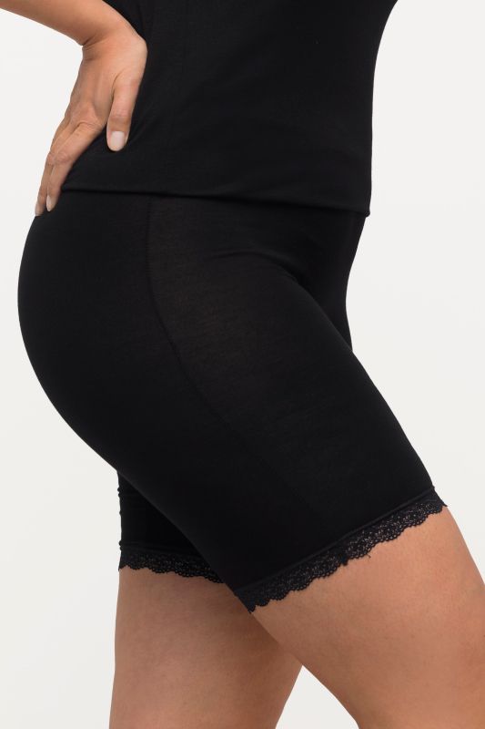 Lace Hem Stretch Viscose Knit Bicycle Length Lounge Shorts