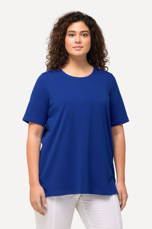 Essential Round Neck Stretch Tee