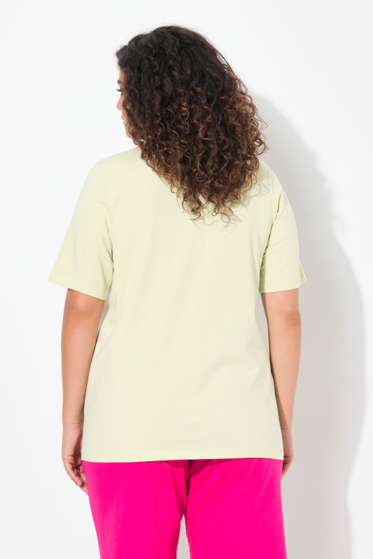 Essential V-Neck Stretch Tee