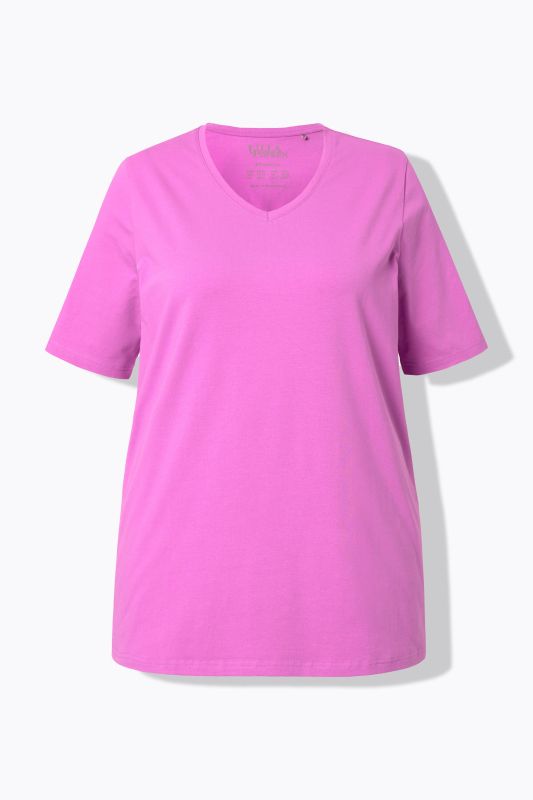Essential V-Neck Stretch Tee