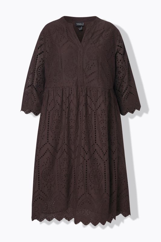 Lace Midi 3/4 Sleeve Dress