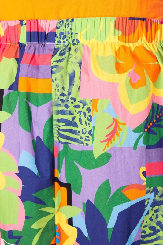 Patch Print Comfort Waist Skirt