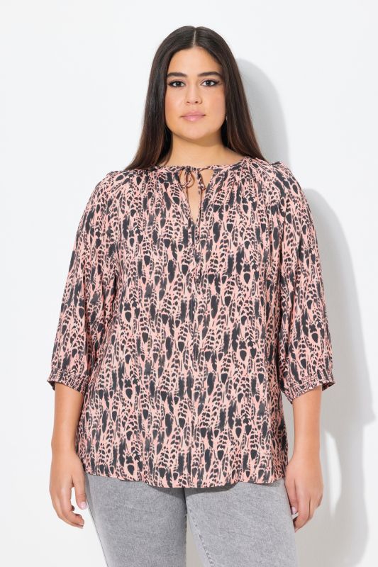 Feather Print 3/4 Sleeve Blouse