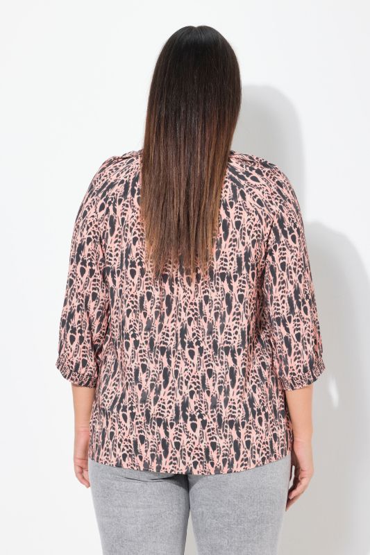 Feather Print 3/4 Sleeve Blouse