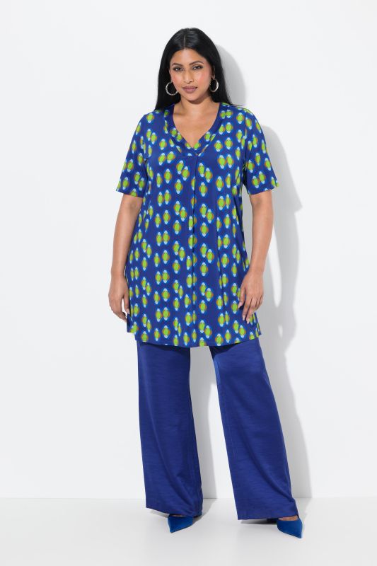 Geometric Print Short Sleeve Slinky Tunic