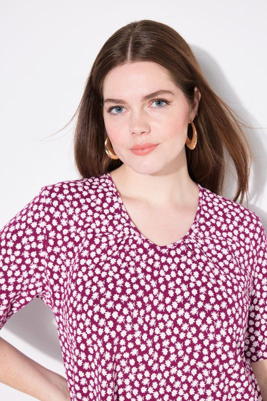 Calico Floral Short Sleeve Tee