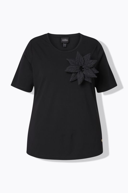 Flower Brooch Short Sleeve Tee