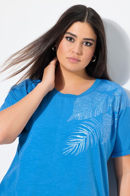 Metallic Leaf Motif Short Sleeve Tee