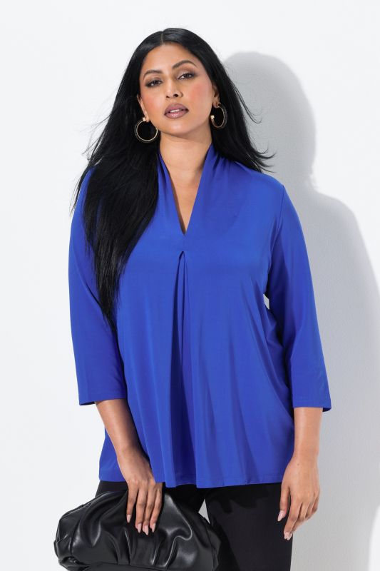 Goblet Collar 3/4 Sleeve Slinky Top