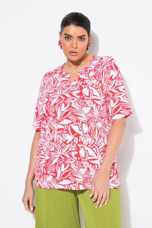Abstract Foliage Short Sleeve Split Neck Tee