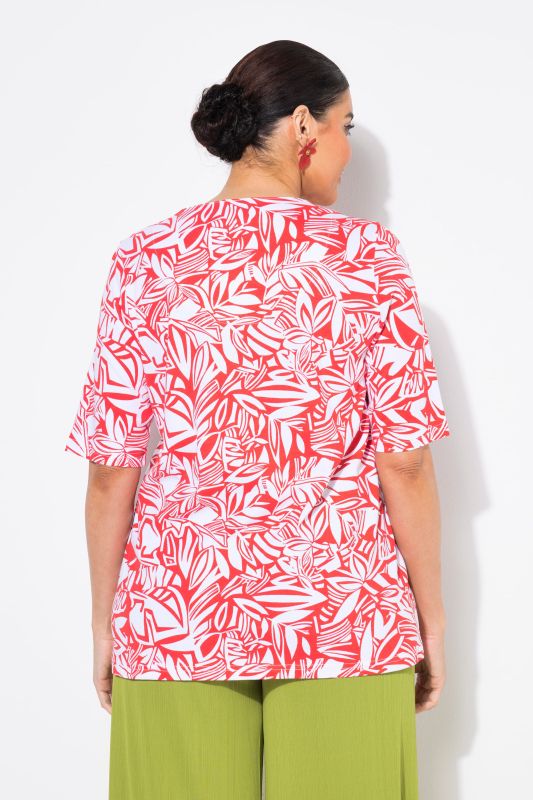 Abstract Foliage Short Sleeve Split Neck Tee