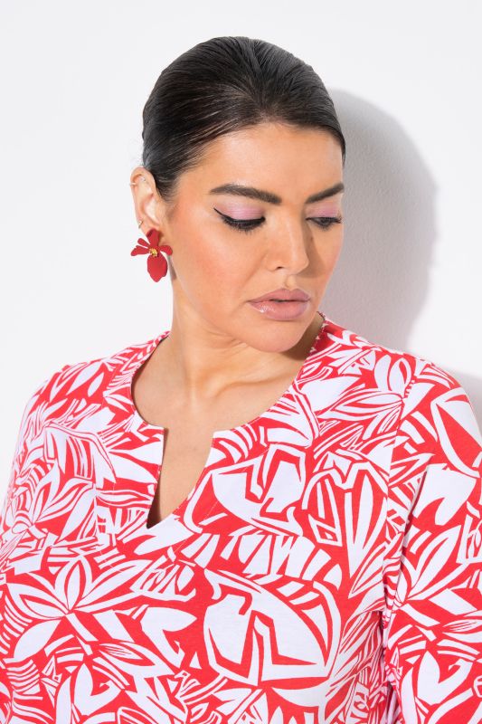 Abstract Foliage Short Sleeve Split Neck Tee