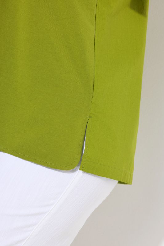 Poplin Back Short Sleeve V-Neck Tee