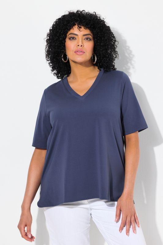Poplin Back Short Sleeve V-Neck Tee