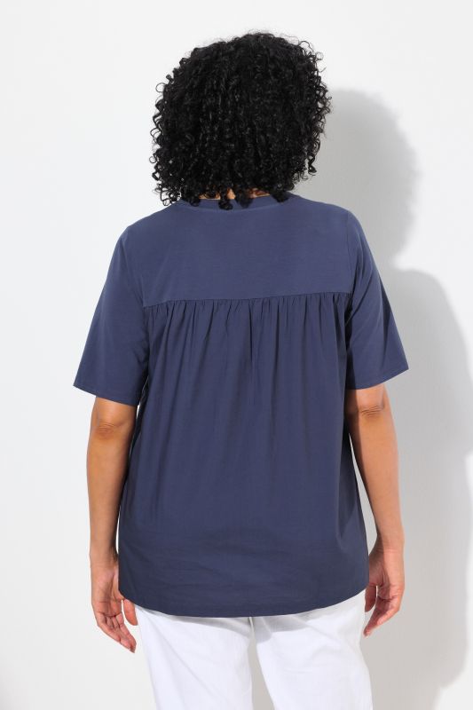 Poplin Back Short Sleeve V-Neck Tee