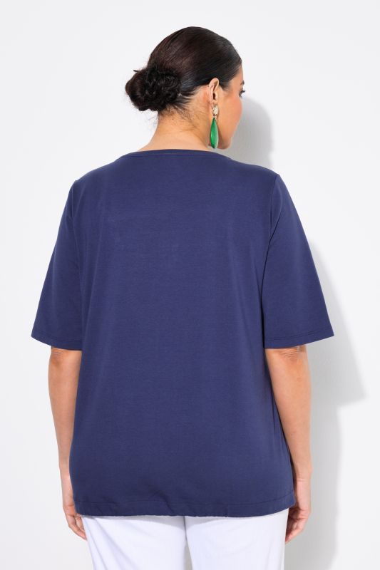 Ocean Graphic Placement Lettering Tee