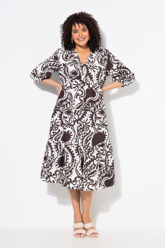 Paisley Flounce Panel Dress