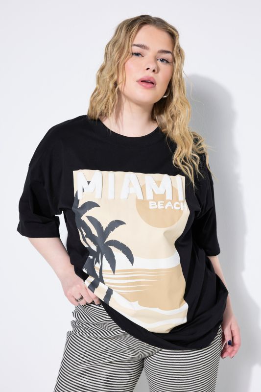 Beach Graphic Short Sleeve Tee
