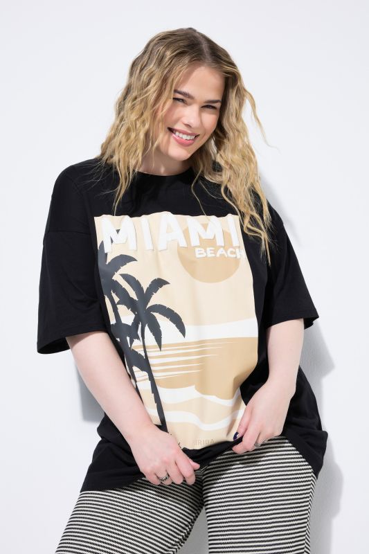 Beach Graphic Short Sleeve Tee