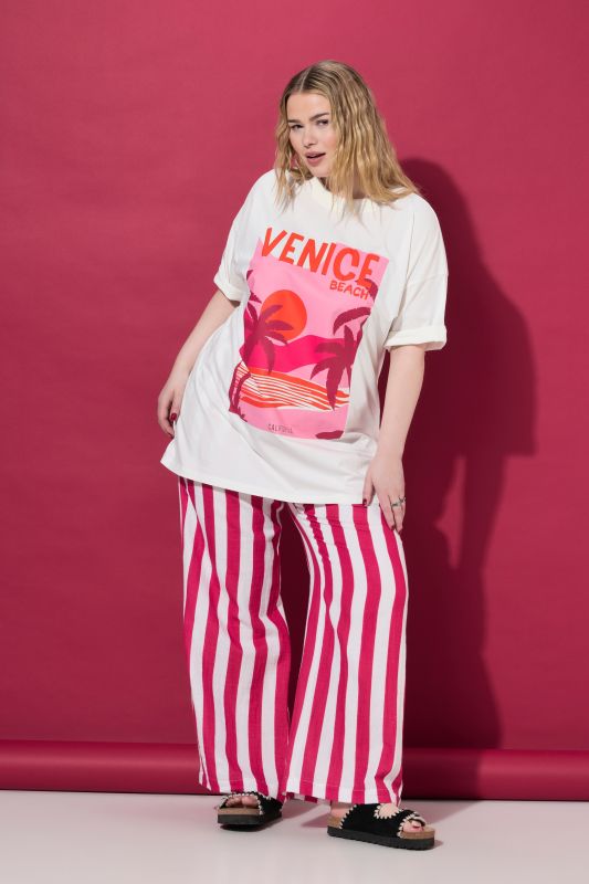 Beach Graphic Short Sleeve Tee