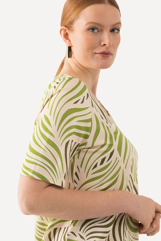 Abstract Print Short Sleeve Slinky Tee